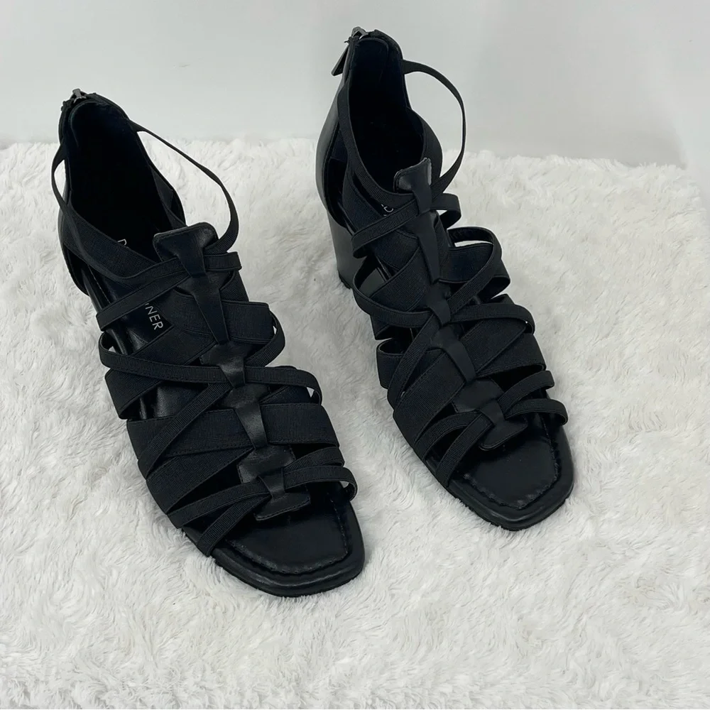 DONALD PLINER Elegant Black Strappy Women's Shoes WEDGE SIZE 6.5 M